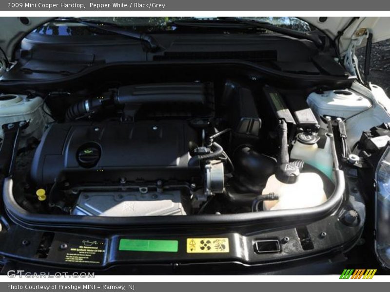 Pepper White / Black/Grey 2009 Mini Cooper Hardtop