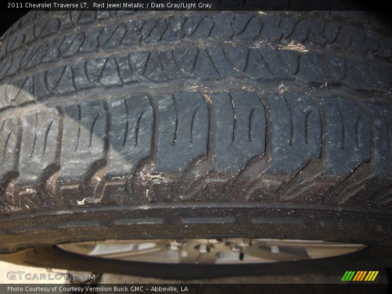 Red Jewel Metallic / Dark Gray/Light Gray 2011 Chevrolet Traverse LT
