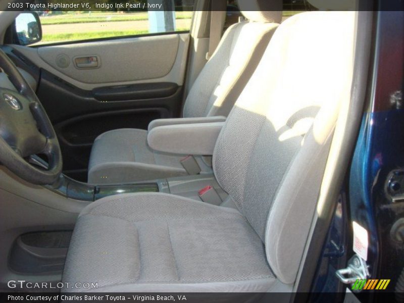 Indigo Ink Pearl / Ivory 2003 Toyota Highlander V6
