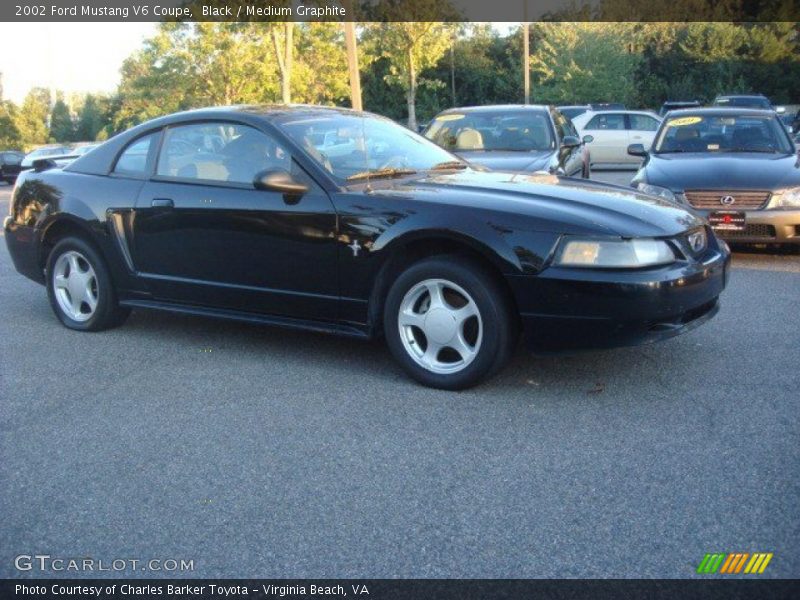 Black / Medium Graphite 2002 Ford Mustang V6 Coupe
