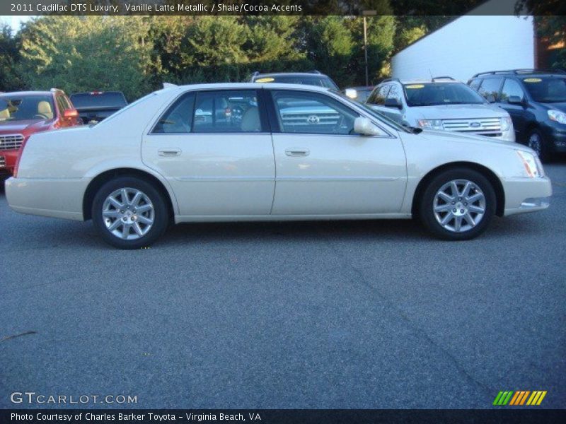 Vanille Latte Metallic / Shale/Cocoa Accents 2011 Cadillac DTS Luxury