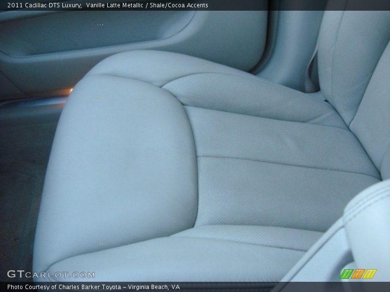 Vanille Latte Metallic / Shale/Cocoa Accents 2011 Cadillac DTS Luxury