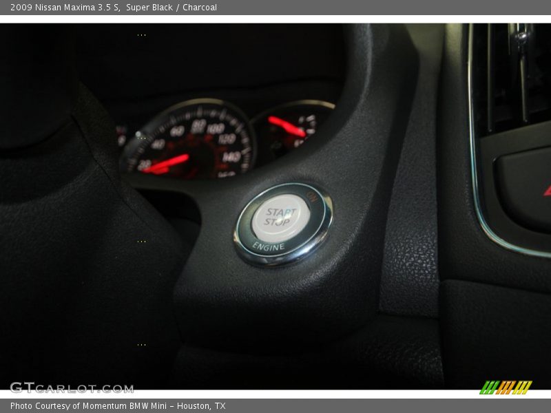 Super Black / Charcoal 2009 Nissan Maxima 3.5 S