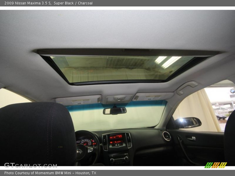 Super Black / Charcoal 2009 Nissan Maxima 3.5 S