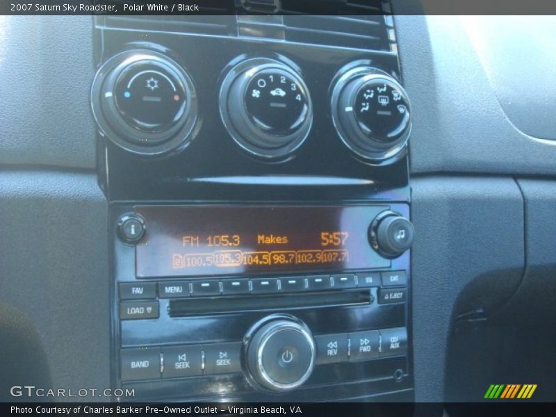 Polar White / Black 2007 Saturn Sky Roadster