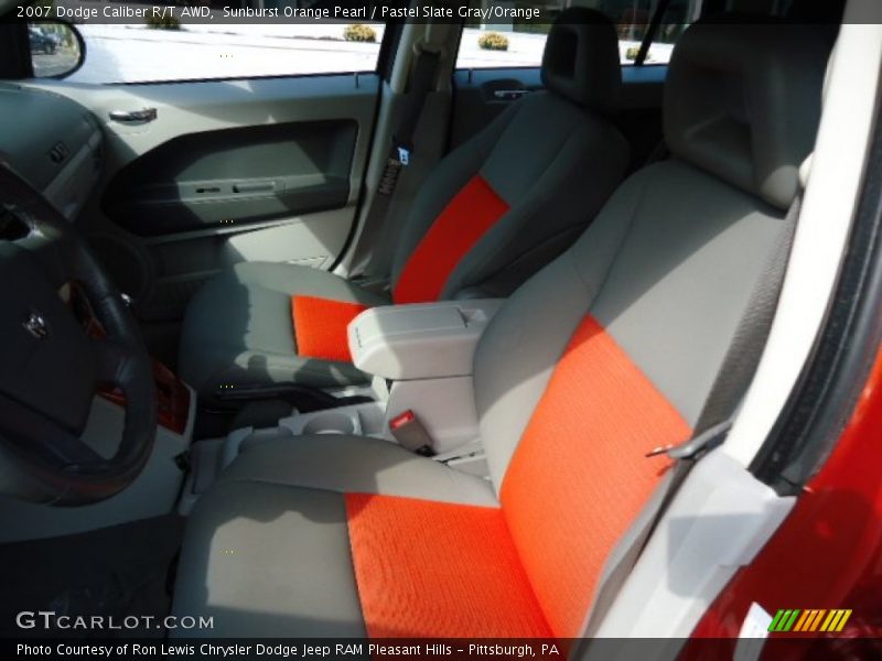 Front Seat of 2007 Caliber R/T AWD