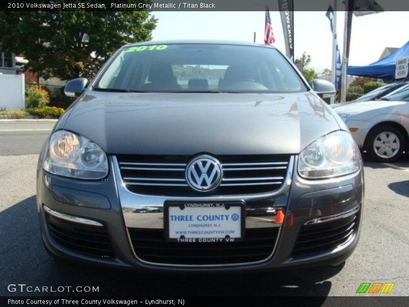 Platinum Grey Metallic / Titan Black 2010 Volkswagen Jetta SE Sedan