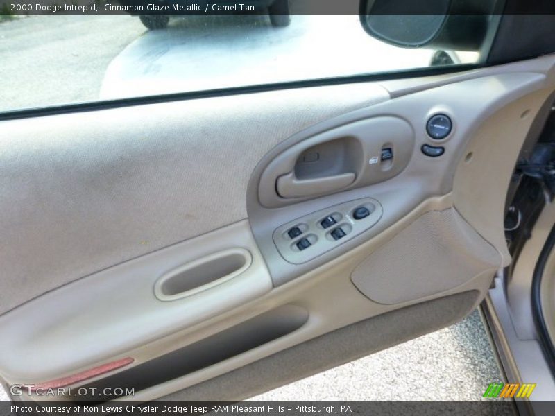 Cinnamon Glaze Metallic / Camel Tan 2000 Dodge Intrepid