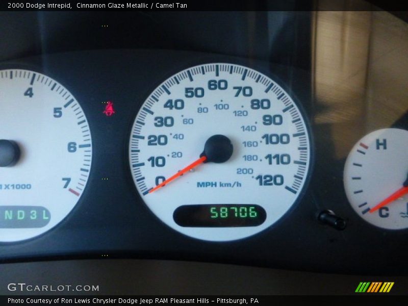 Cinnamon Glaze Metallic / Camel Tan 2000 Dodge Intrepid