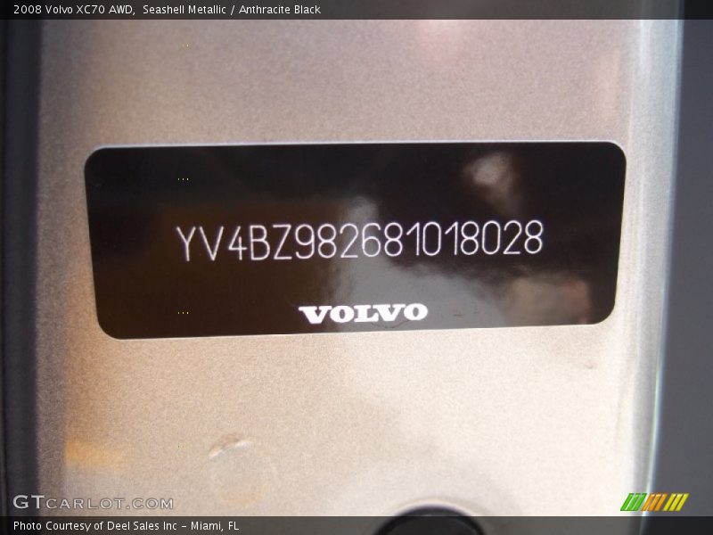 Seashell Metallic / Anthracite Black 2008 Volvo XC70 AWD
