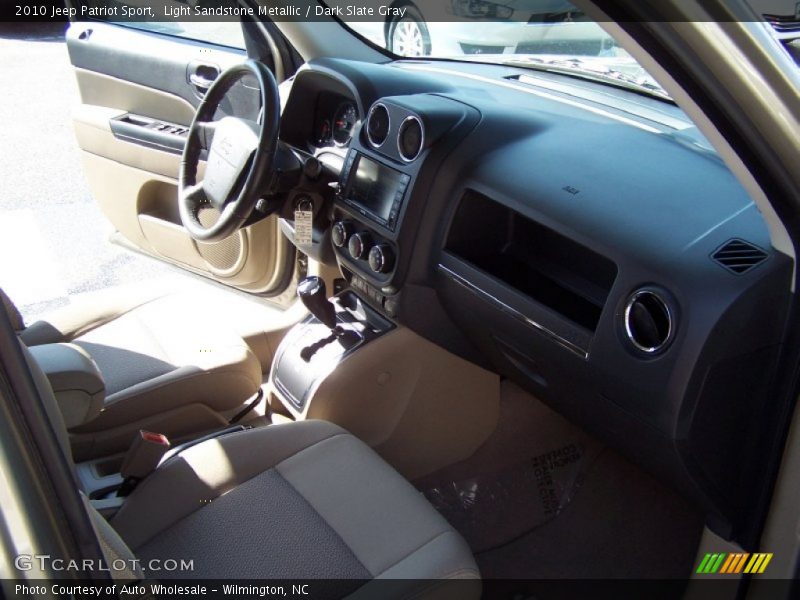 Light Sandstone Metallic / Dark Slate Gray 2010 Jeep Patriot Sport