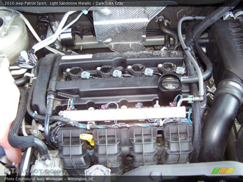 Light Sandstone Metallic / Dark Slate Gray 2010 Jeep Patriot Sport