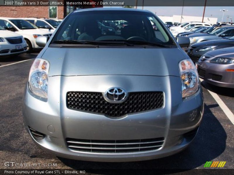Meteorite Metallic / Dark Charcoal 2007 Toyota Yaris 3 Door Liftback