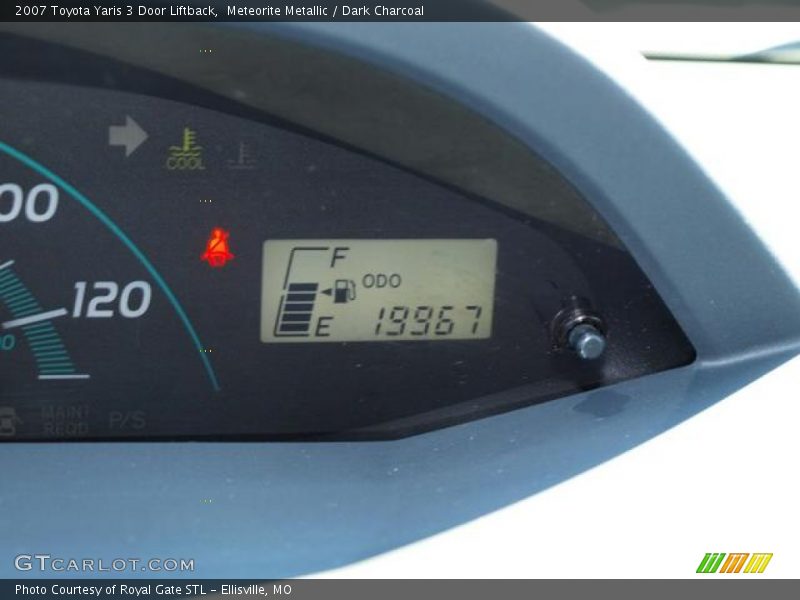 Meteorite Metallic / Dark Charcoal 2007 Toyota Yaris 3 Door Liftback