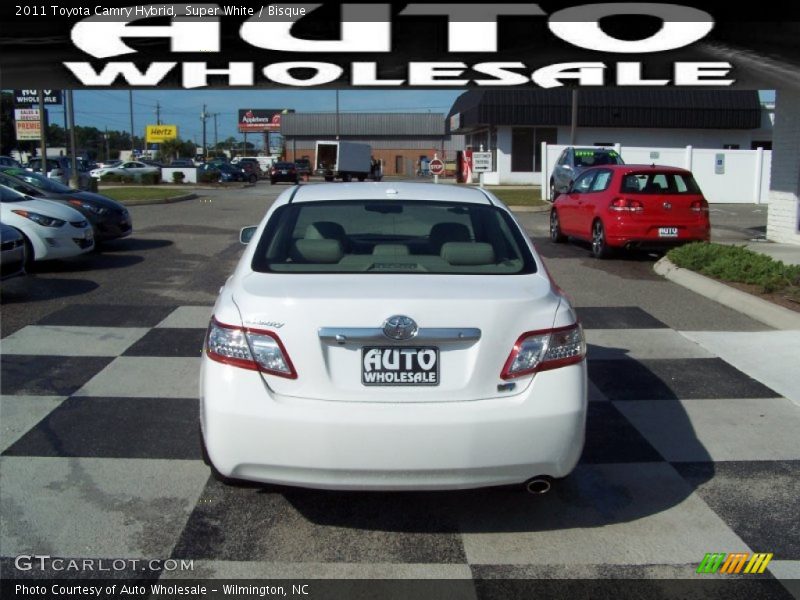 Super White / Bisque 2011 Toyota Camry Hybrid