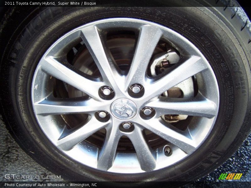 Super White / Bisque 2011 Toyota Camry Hybrid