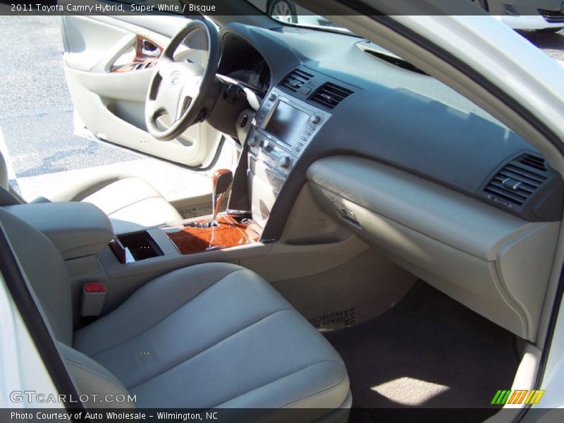 Super White / Bisque 2011 Toyota Camry Hybrid
