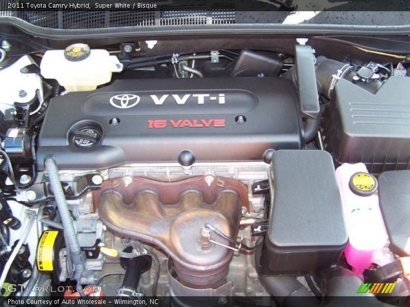 Super White / Bisque 2011 Toyota Camry Hybrid