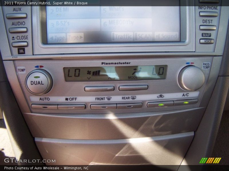 Super White / Bisque 2011 Toyota Camry Hybrid