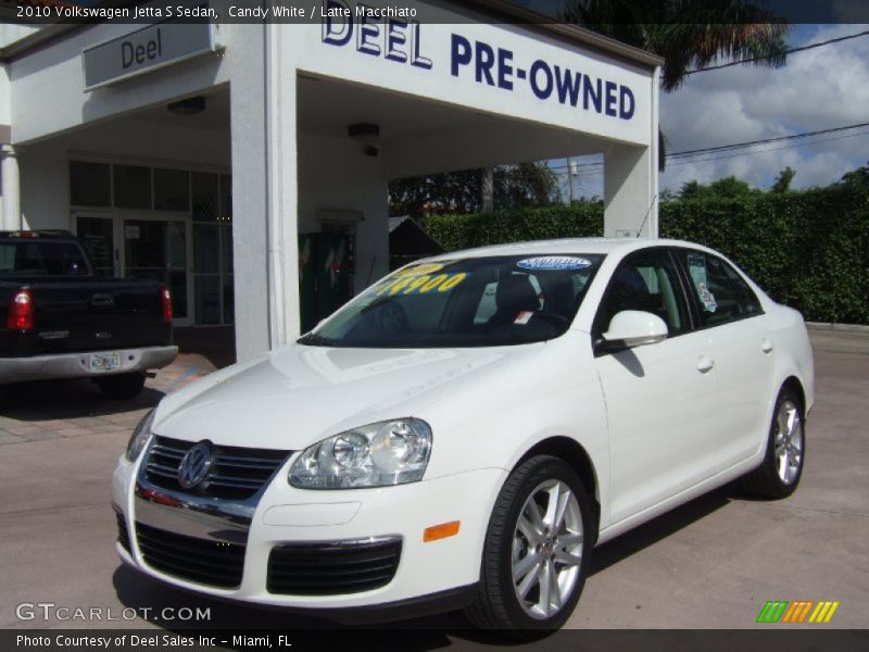 Candy White / Latte Macchiato 2010 Volkswagen Jetta S Sedan