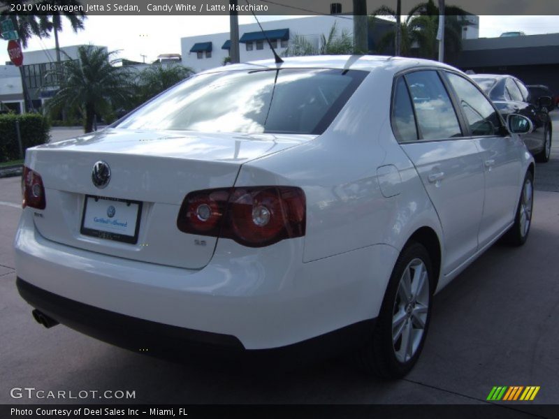 Candy White / Latte Macchiato 2010 Volkswagen Jetta S Sedan
