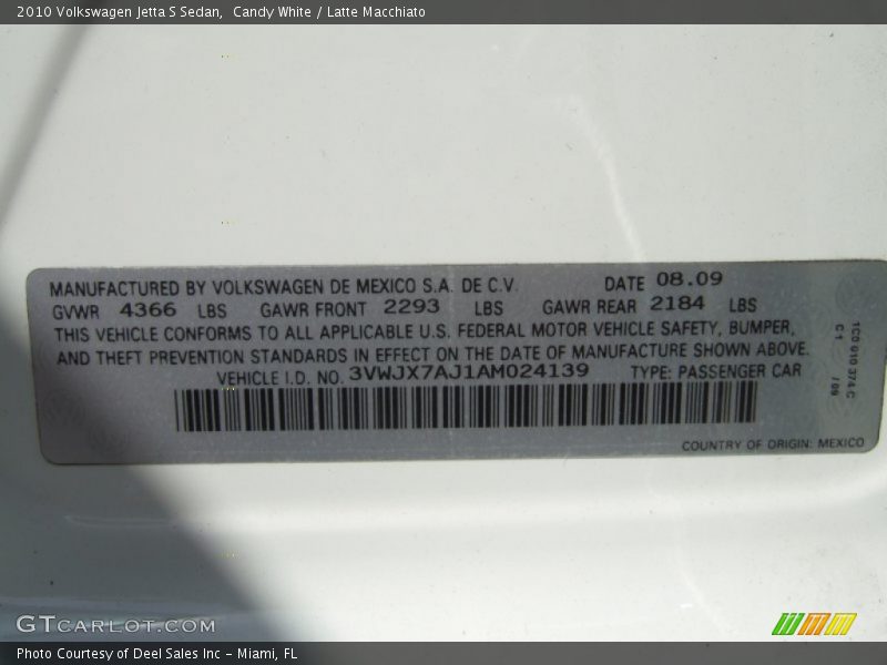 Candy White / Latte Macchiato 2010 Volkswagen Jetta S Sedan