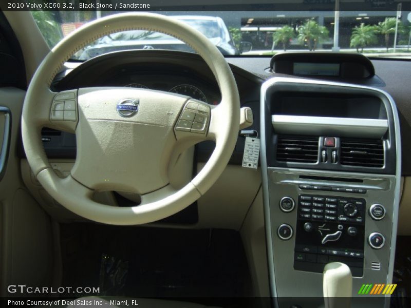 Black Stone / Sandstone 2010 Volvo XC60 3.2