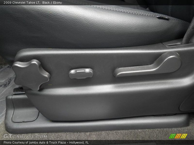 Black / Ebony 2009 Chevrolet Tahoe LT