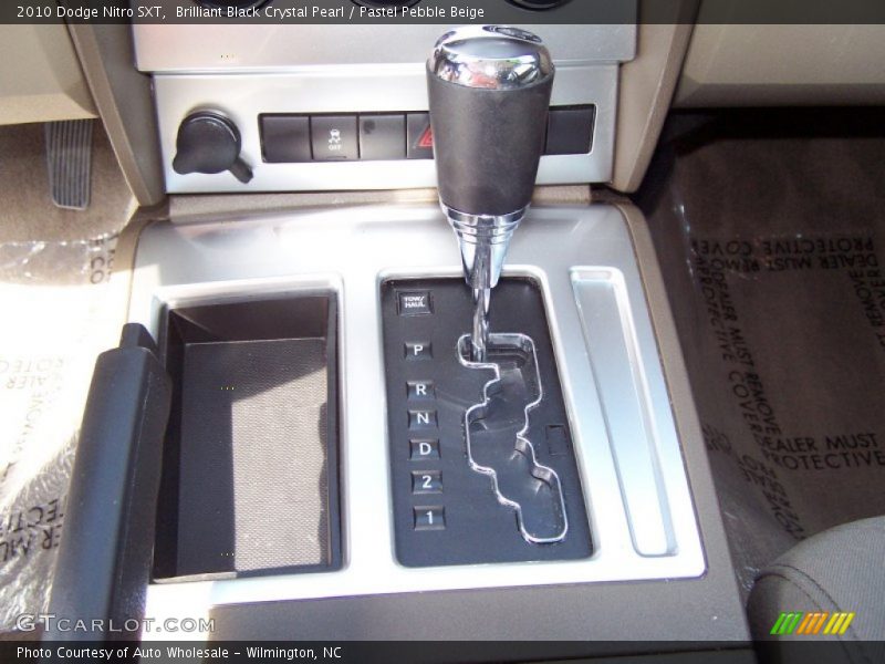 Brilliant Black Crystal Pearl / Pastel Pebble Beige 2010 Dodge Nitro SXT