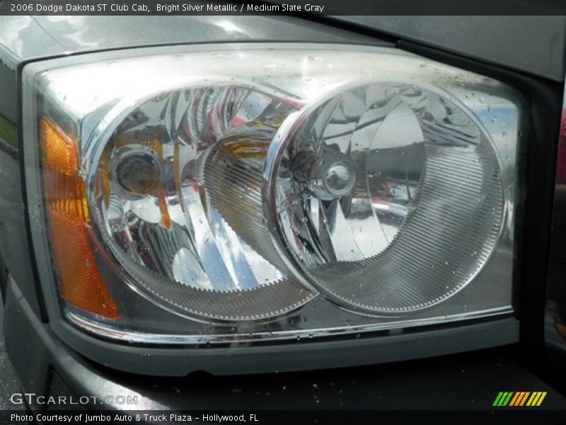 Bright Silver Metallic / Medium Slate Gray 2006 Dodge Dakota ST Club Cab