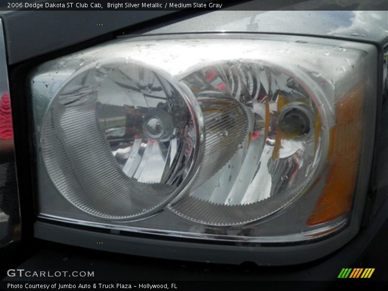 Bright Silver Metallic / Medium Slate Gray 2006 Dodge Dakota ST Club Cab