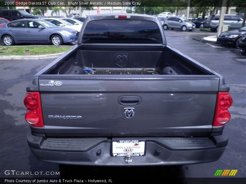 Bright Silver Metallic / Medium Slate Gray 2006 Dodge Dakota ST Club Cab