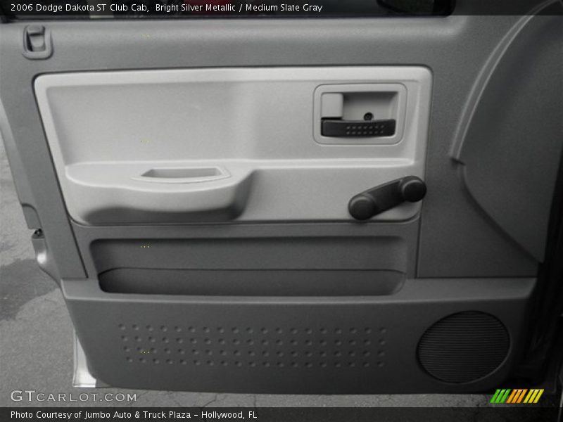Bright Silver Metallic / Medium Slate Gray 2006 Dodge Dakota ST Club Cab