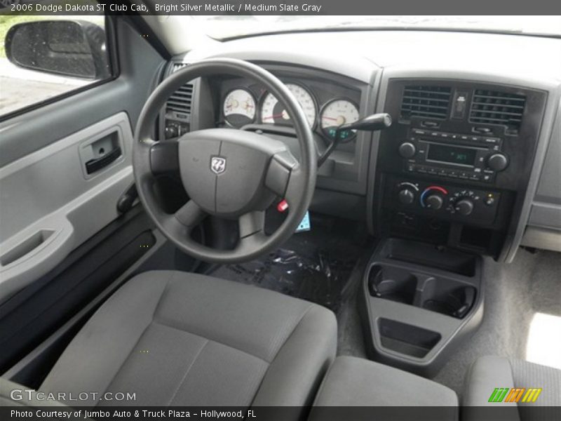 Bright Silver Metallic / Medium Slate Gray 2006 Dodge Dakota ST Club Cab
