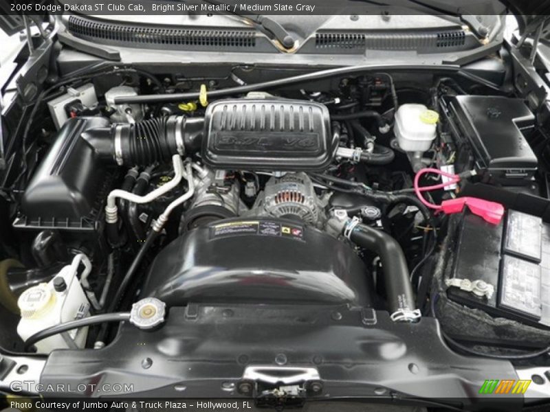 Bright Silver Metallic / Medium Slate Gray 2006 Dodge Dakota ST Club Cab
