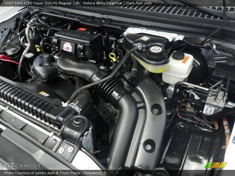 Oxford White Clearcoat / Dark Flint cloth 2007 Ford F250 Super Duty XL Regular Cab