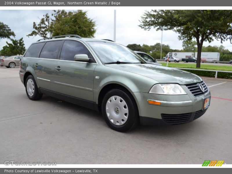 Front 3/4 View of 2004 Passat GL Wagon