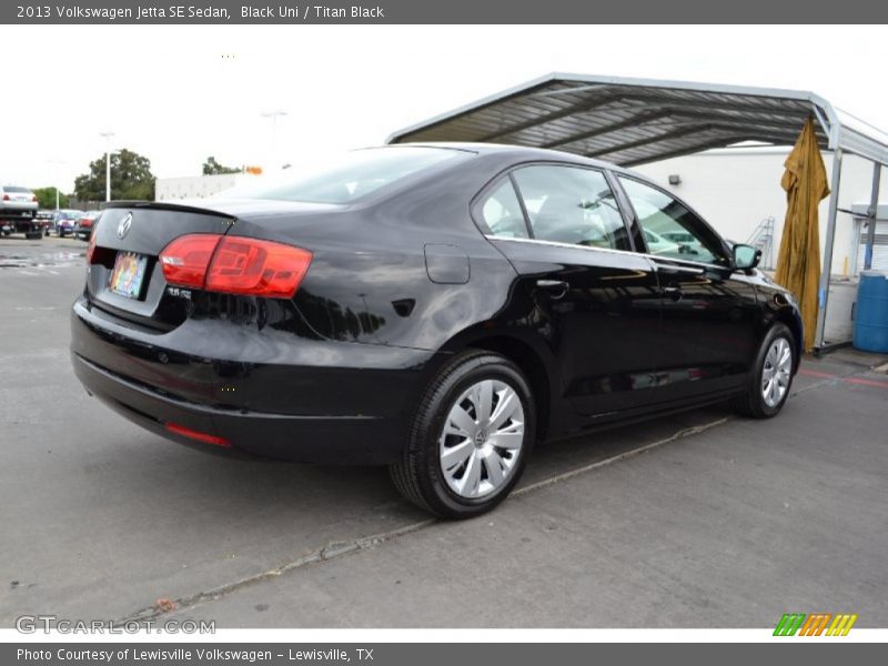 Black Uni / Titan Black 2013 Volkswagen Jetta SE Sedan