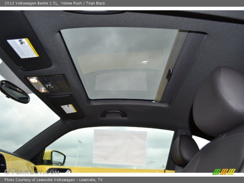 Yellow Rush / Titan Black 2013 Volkswagen Beetle 2.5L