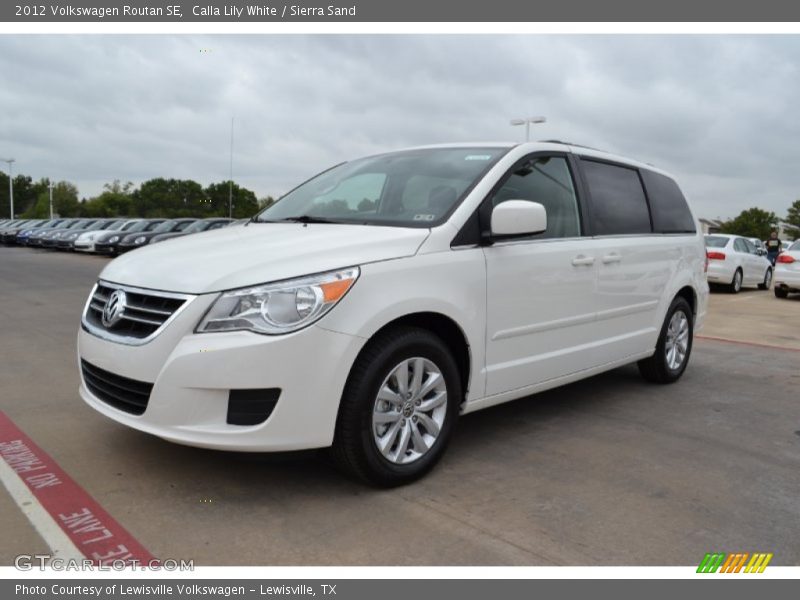 Calla Lily White / Sierra Sand 2012 Volkswagen Routan SE