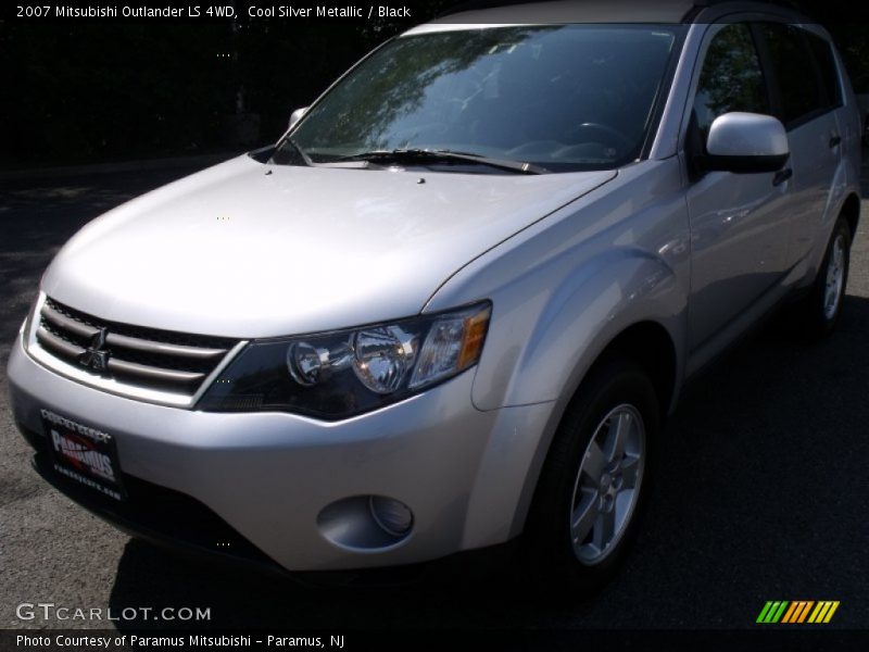 Cool Silver Metallic / Black 2007 Mitsubishi Outlander LS 4WD