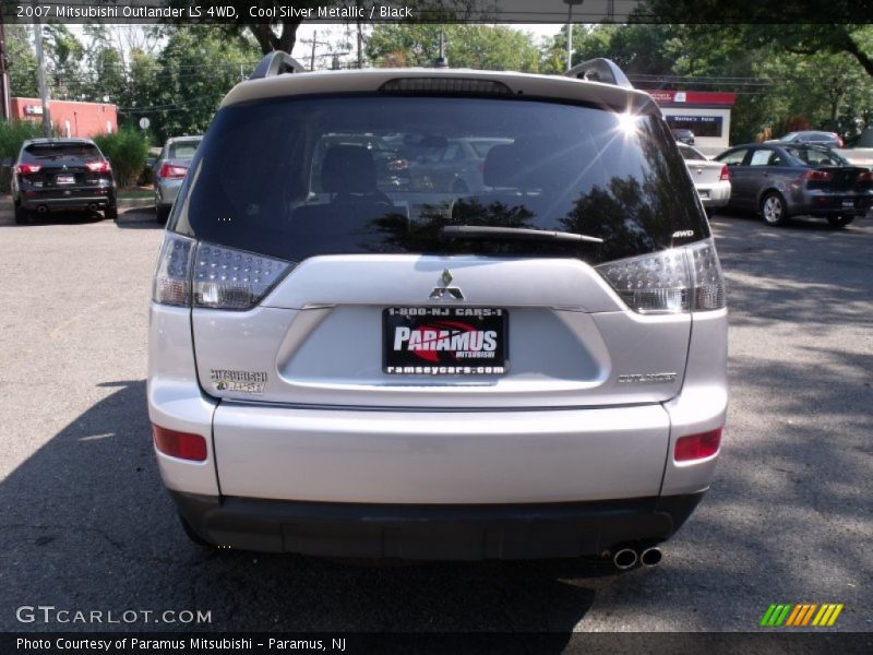 Cool Silver Metallic / Black 2007 Mitsubishi Outlander LS 4WD