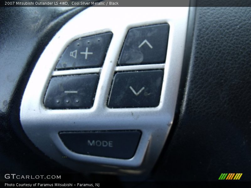 Cool Silver Metallic / Black 2007 Mitsubishi Outlander LS 4WD