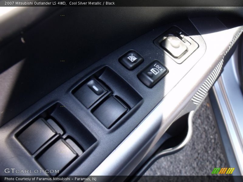 Cool Silver Metallic / Black 2007 Mitsubishi Outlander LS 4WD
