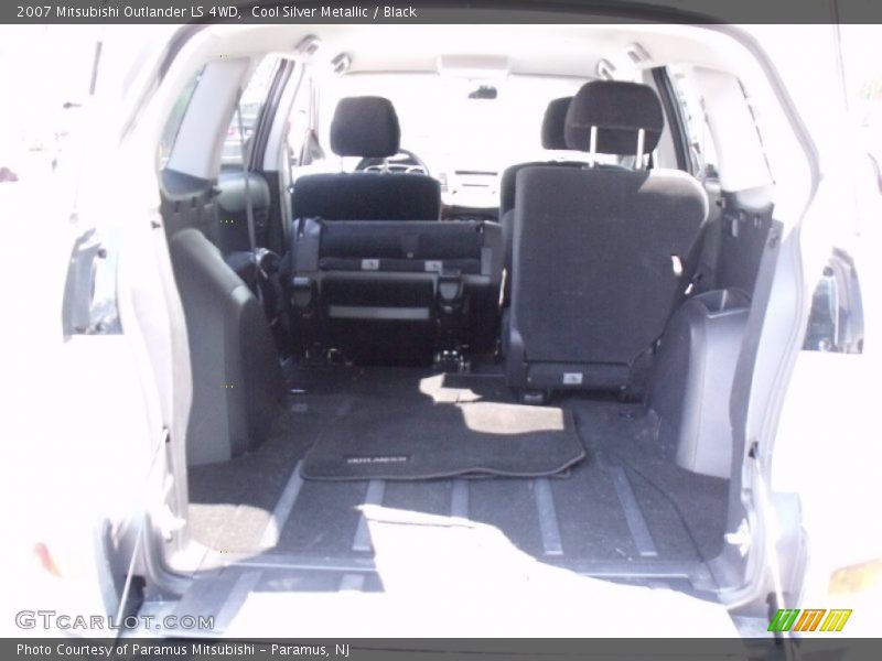 Cool Silver Metallic / Black 2007 Mitsubishi Outlander LS 4WD