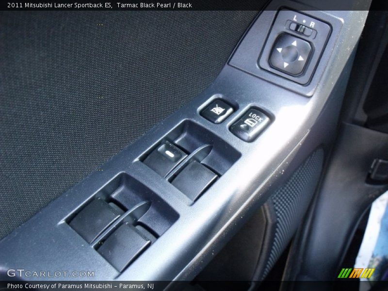 Tarmac Black Pearl / Black 2011 Mitsubishi Lancer Sportback ES
