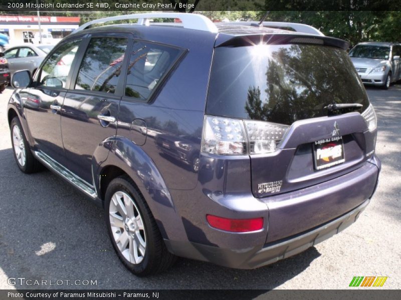 Graphite Gray Pearl / Beige 2009 Mitsubishi Outlander SE 4WD