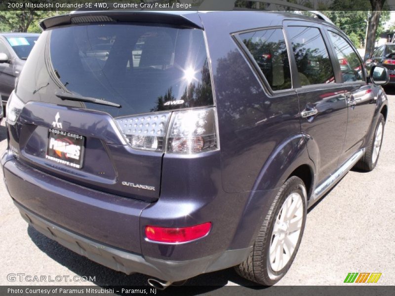 Graphite Gray Pearl / Beige 2009 Mitsubishi Outlander SE 4WD