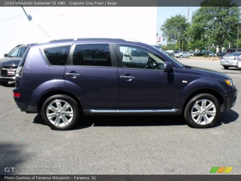 Graphite Gray Pearl / Beige 2009 Mitsubishi Outlander SE 4WD