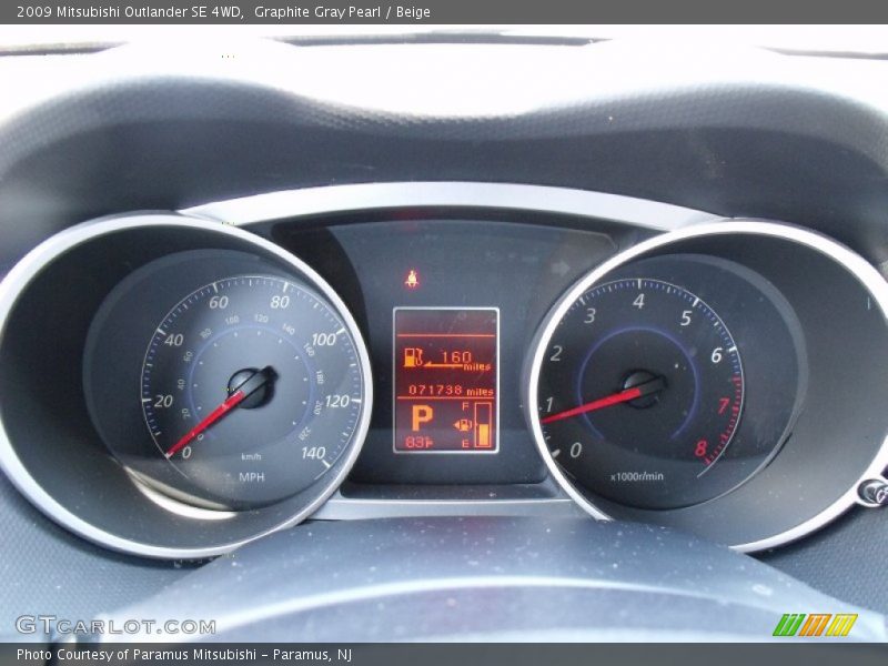 Graphite Gray Pearl / Beige 2009 Mitsubishi Outlander SE 4WD